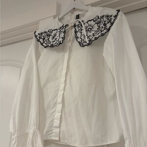 H&M White Blouse with Black Embroidered Peter Pan Collar